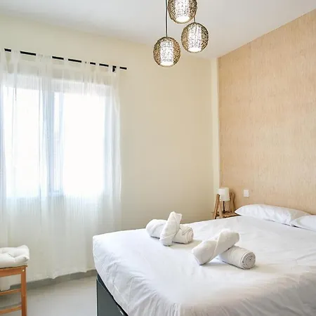 Work & Pet Friendly Urban Flat Close To The Beach Apartment *